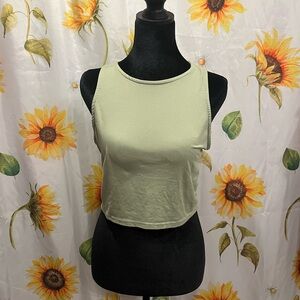 Women’s Sleeveless Crop Tank Top - Light Sage